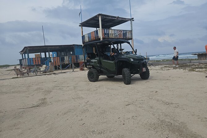 4-seater UTV Island 4hr Tour in Aruba, morning or afternoon - The ride itself: dusty, bumpy, and part of the fun