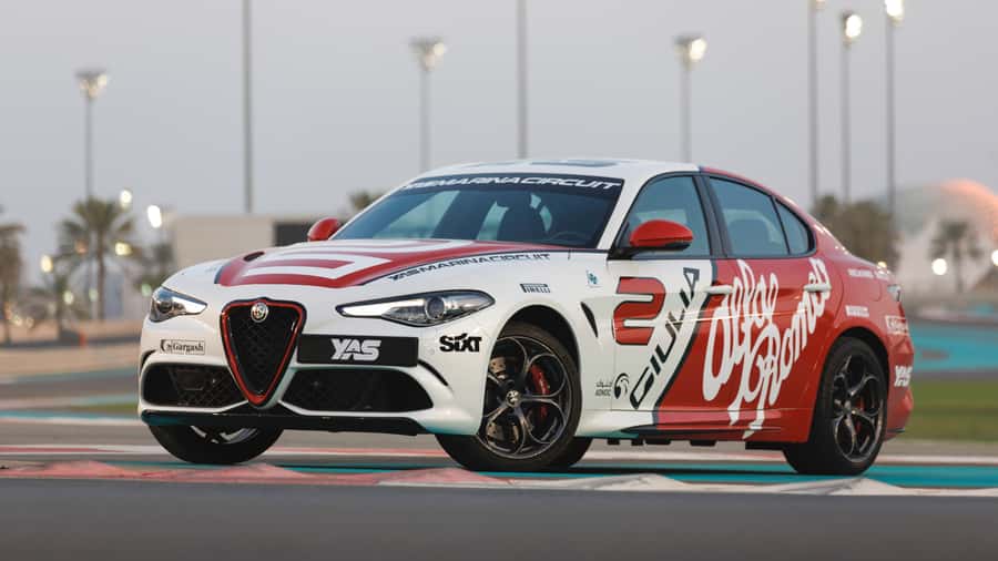 Abu Dhabi: Alfa Romeo Guilia Quadrifoglio Driving Experience - Who can drive, and who should skip it?
