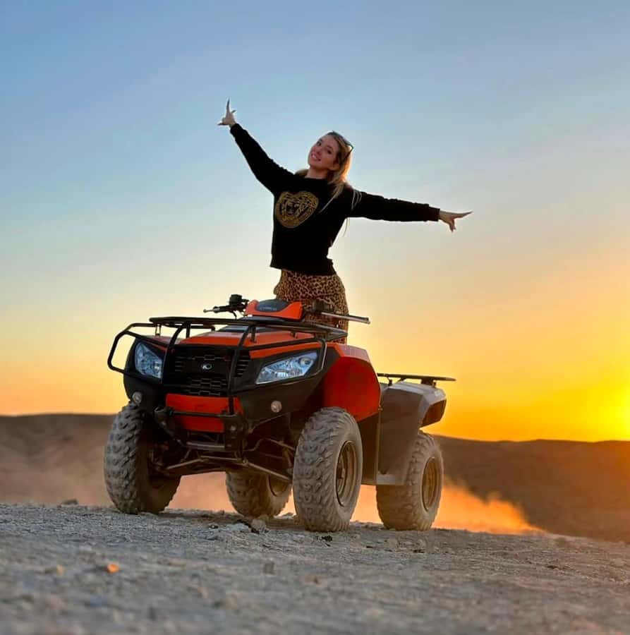 Agafay tour Quade Bike, Sunset and Romantic Dinner Show - Pickup from Marrakech and the ride out