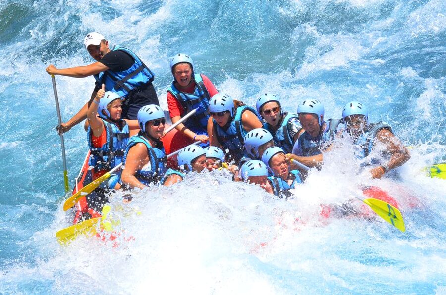 Alanya/Antalya: Buggy, Jeep, Rafting, & Zipline Tour + lunch - The first rafting section combines rapids and swimming