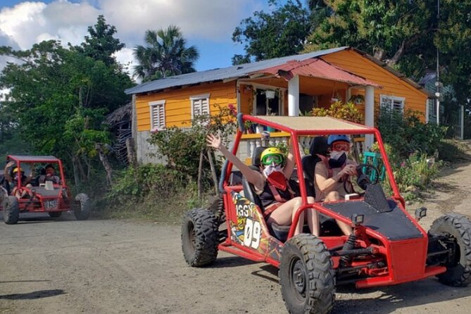 AMBER COVE TAINO BAY Super Buggy Tour - Cooling off at the beach
