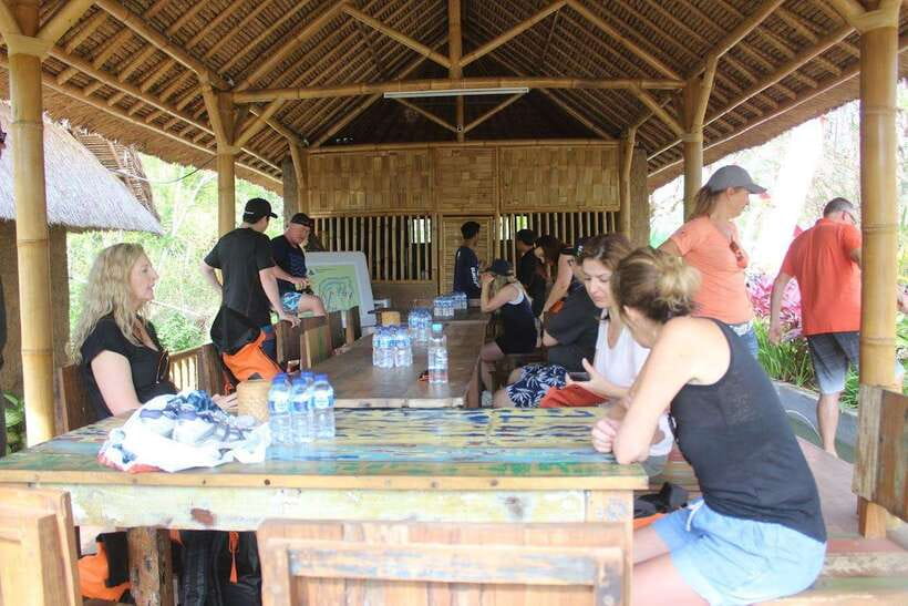 Bali: Uluwatu Mud ATV Quad Bike Adventure - Showers, towels, and the practical details