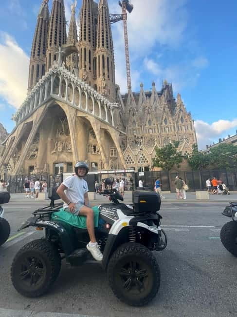 Barcelona: City Sights Electric Quad Tour - Passeig de Colom and the waterfront side of Barcelona