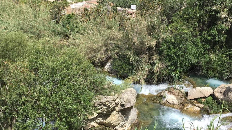 Benidorm: Jungle or Algar Waterfalls Quad Tour - What the guides add to the experience