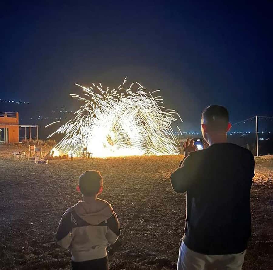 Buggy ride with camels and dinner show in agafay desert - Who will enjoy this five-hour outing?