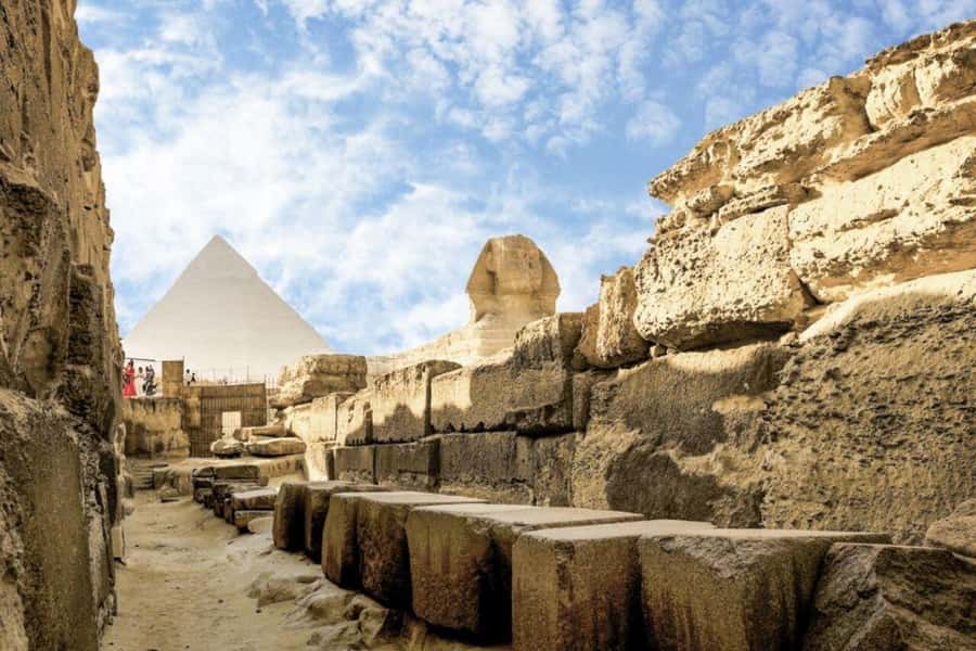 Cairo: Pyramids, Sphinx, and Camel Ride, with ATV Option - Meeting the Great Sphinx