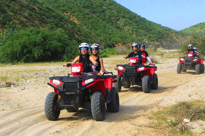 Combo 4X4 Automatic ATV & Horseback Riding in Cabo - What the guides add to the day
