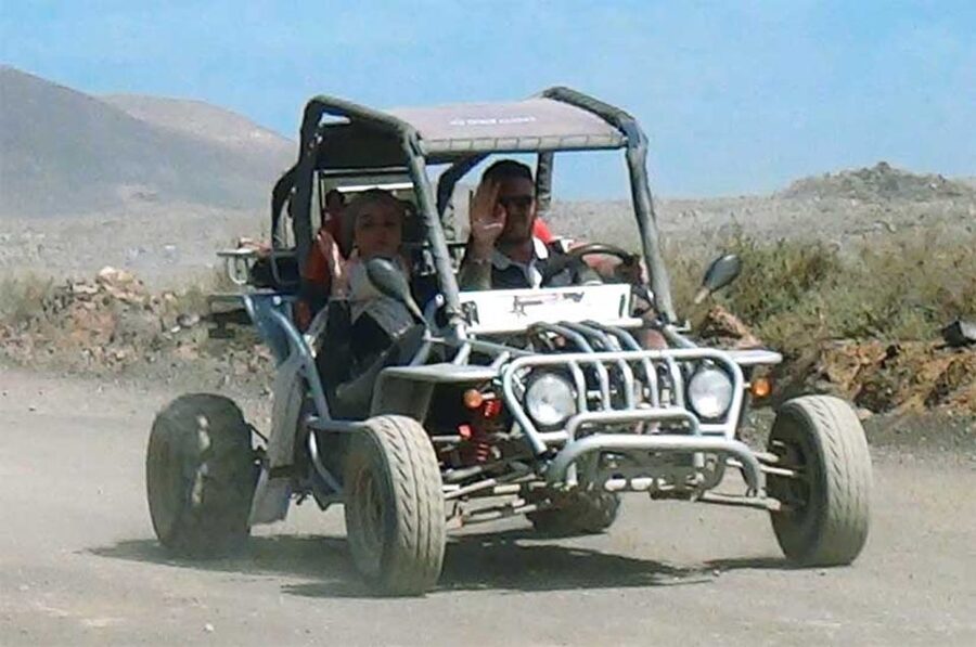 Corralejo: Buggy Safari Tour - From Corralejo roads to dusty volcanic tracks