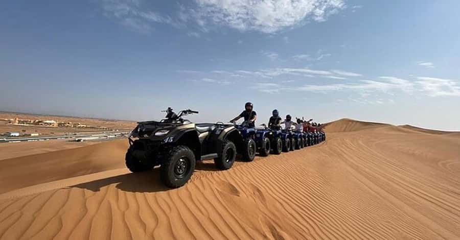 Desert Safari - Private 4WD car - The red dunes are the real reason to go