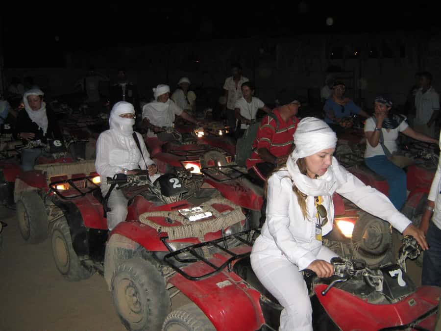 Desert Sunset Quad Bike ATV for 50Km, Oriental Show, Dinner, - The 25-kilometre return and evening meal