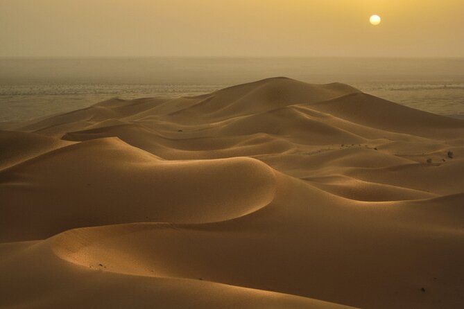 Doha Golden Dune Safari | Dune Bashing| Sandboarding| Inland sea - The dune-top photo stop