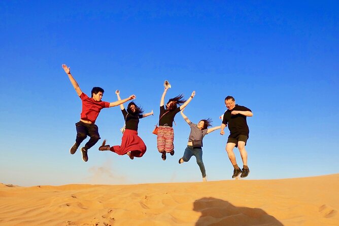 Doha Sharing Desert Safari with Dune Bashing and Sand Boarding - The driver can shape the entire day
