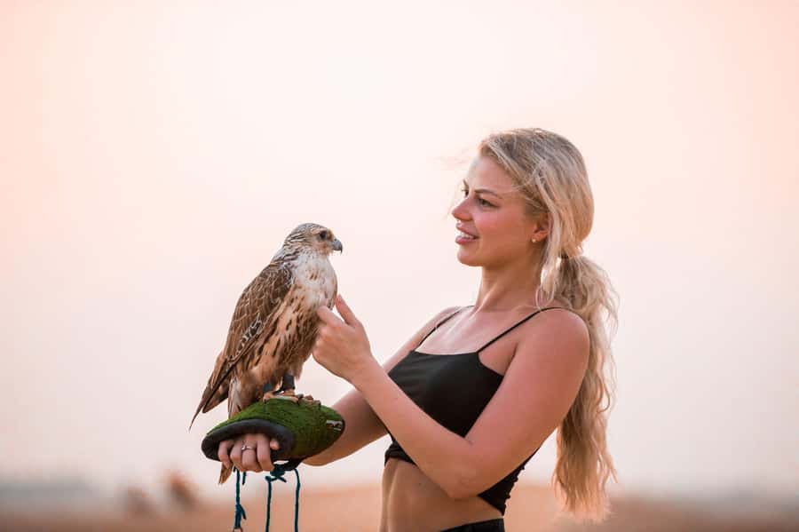 Dubai: Adventure Quad Bike Safari, Camel Ride & Refreshment - One hour on a quad bike
