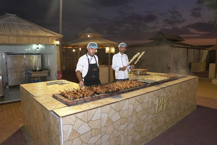 Dubai: Desert Safari, Camel Ride, Quad Bike & BBQ Dinner - Who will enjoy this most