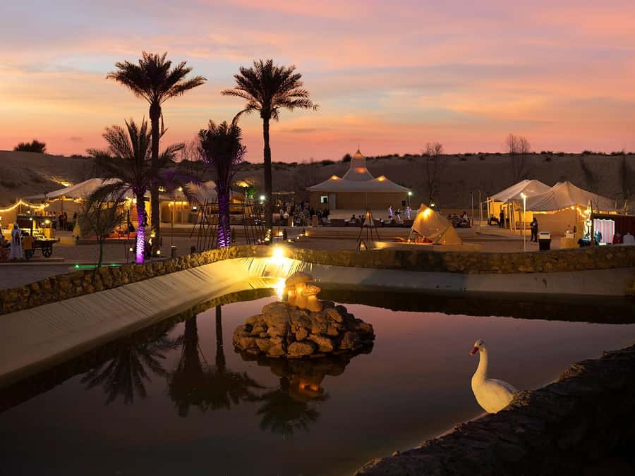 Dubai: Desert Safari with BBQ Dinner & Quad Biking Option - Caravanserai Desert Camp and its Arabic welcome