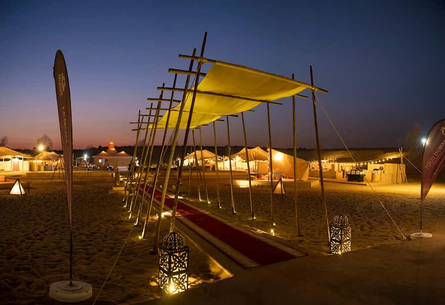 Dubai: Desert Safari with BBQ Dinner & Quad Biking Option - Buffet dinner with BBQ and shawarma