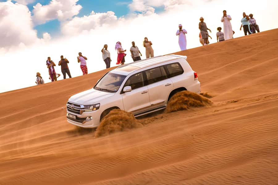 Dubai: Desert Safari with BBQ Dinner & Quad Biking Options - What 30 to 45 minutes of dune bashing feels like