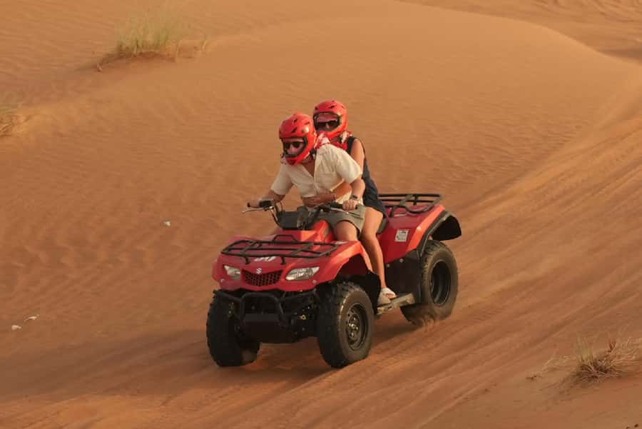 Dubai: Experience 60 Minutes Quad bike & BBQ Dinner - The one-hour quad bike ride