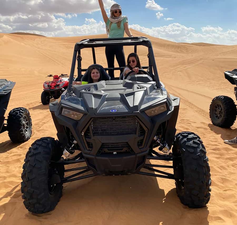 Dubai: Red Dune Desert, Dune Buggy Ride & BBQ Buffet Dinner - Belly dancing, Tanura, and the fire show