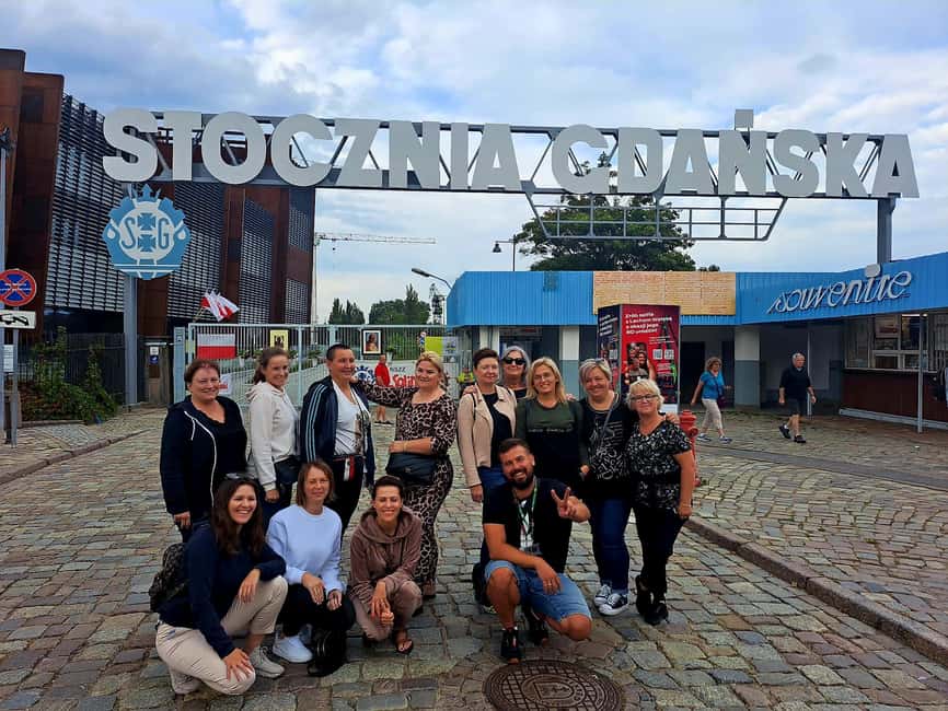 Gdansk: Top Unlimited Beer & Highlights Tour by Golf Buggy - St Mary’s Basilica and Gdansk’s long story