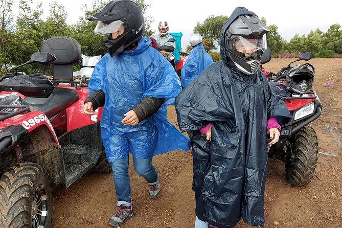 hike quad mountain altitude 825m / hike atv mountain altitude 825m - Stop Three: Arga de Baixo and Mountain Honey