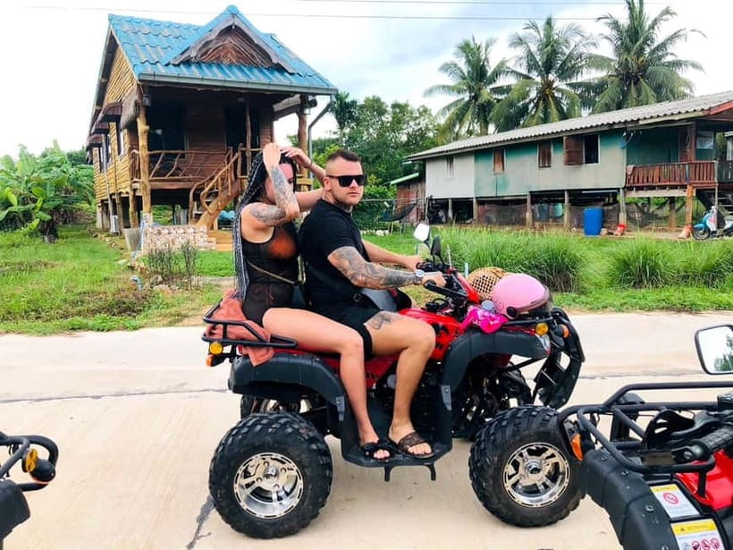 Koh Yao Yai: Off-Road & Beach ATV Quad Bike Tour - What the guides add to the ride
