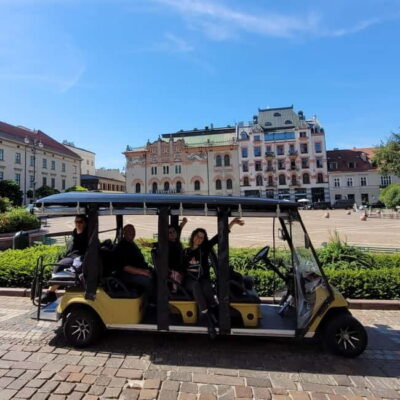 Krakow: City Sightseeing Tour by Electric Buggy Golf Cart