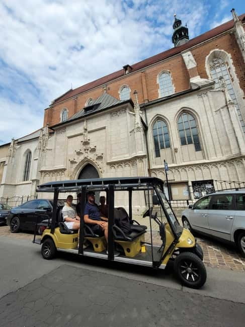 Krakow: City Sightseeing Tour by Electric Buggy Golf Cart - Practical details that affect your day