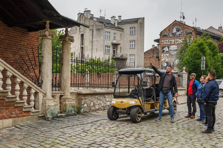 Krakow: Extended City Sightseeing Tour - Eco Buggy Golf Cart - The guides and the audio system