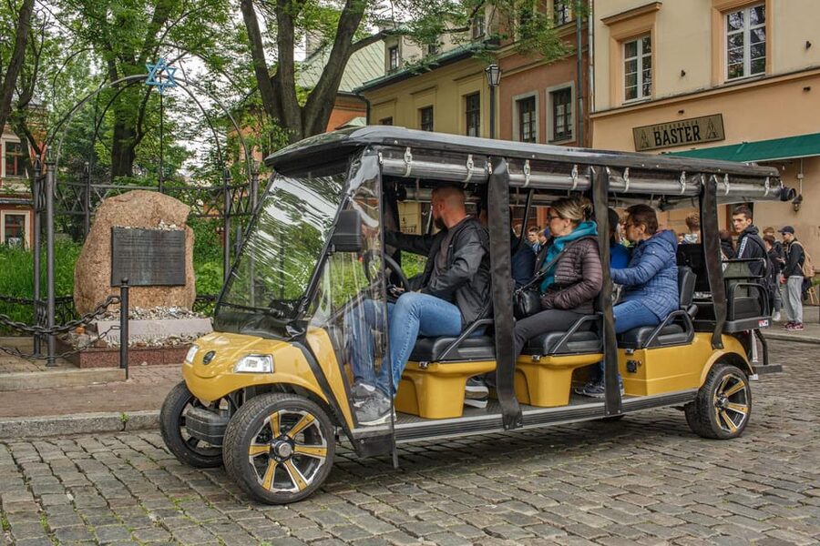 Krakow: Old Town City Sightseeing Tour Eco Buggy Golf Cart - Starting at the Żabka meeting point