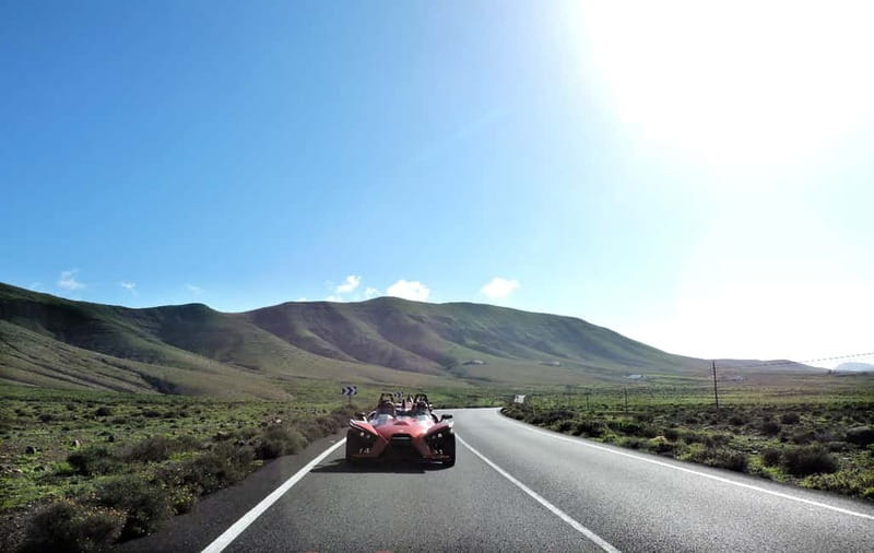 Lanzarote: 3-Hour Guided Polaris Slingshot Roadster Tour - La Santa and the return through coastal country