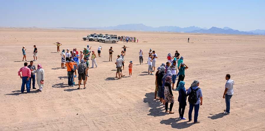 Makadi Bay: Mega Tour Jeep, ATV, Buggy, Camel, Dinner & Show - Telescope stargazing in the desert
