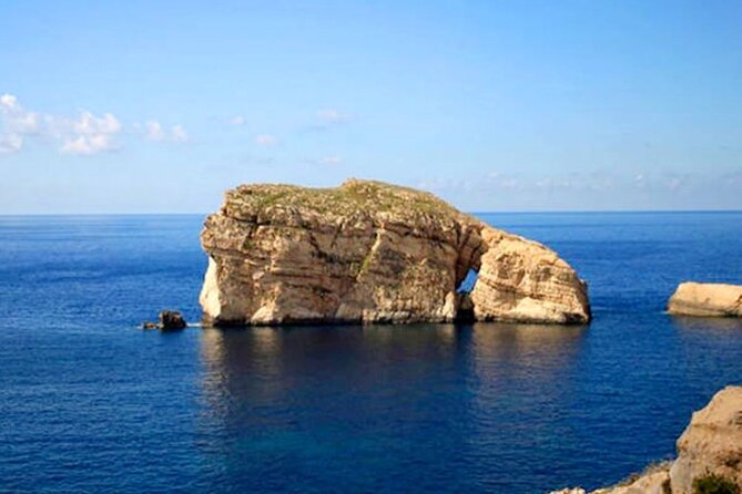 Malta: Gozo Full Day Buggy Tour with lunch and Comino Stop - Wied il-Mielaħ and the island’s natural windows