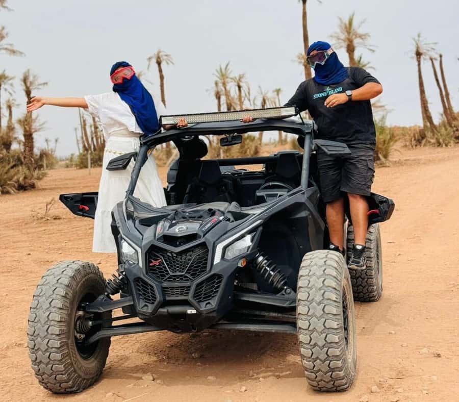 MARRAKECH ADVENTURE : Buggy Can-Am Maverick X3 - One hour across the Palmeraie