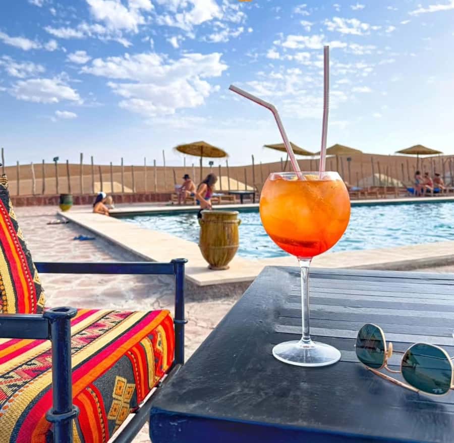 Marrakech: Agafay Desert Escape with Quad or Camel Ride - Music, fire, and a long finish