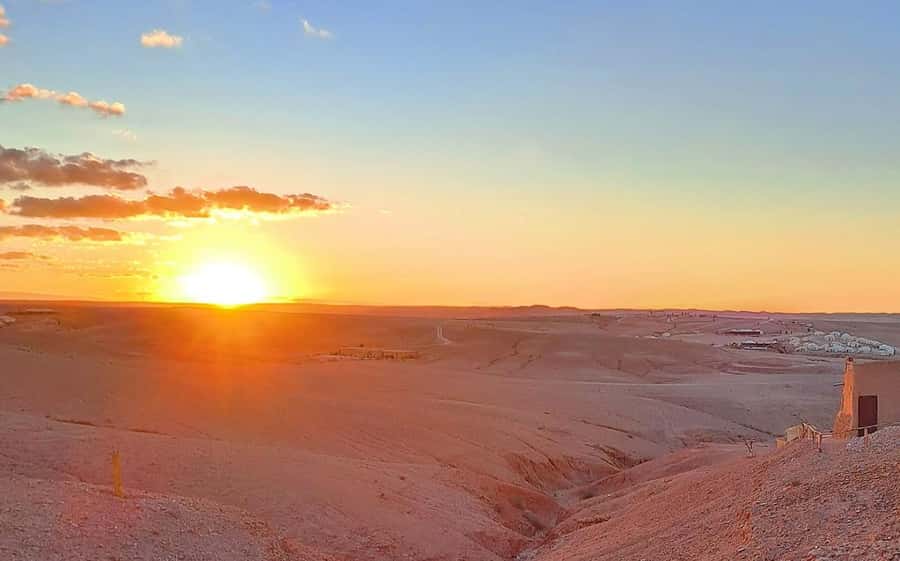 Marrakech: Agafay Desert Quad Bike Tour with Moroccan Tea - Should you book the Agafay quad tour?