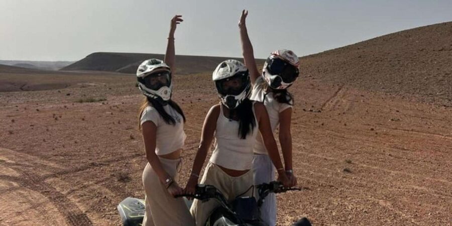Marrakech: Agafay Desert Tour Quad bike & Dinner fire show - FAQ