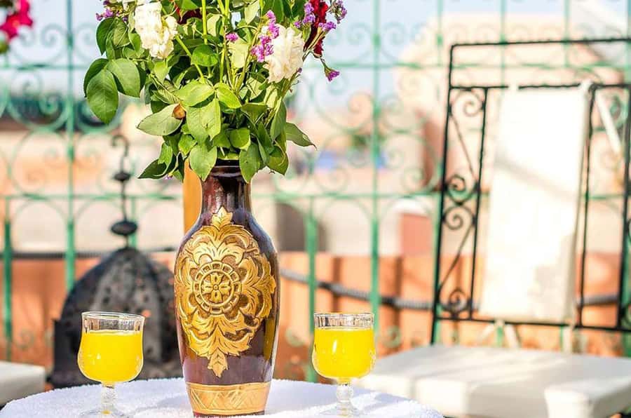 Marrakech: Half-Day Tour with Buggy Ride, Camel Ride and Spa - Returning to Marrakech for the Medina spa
