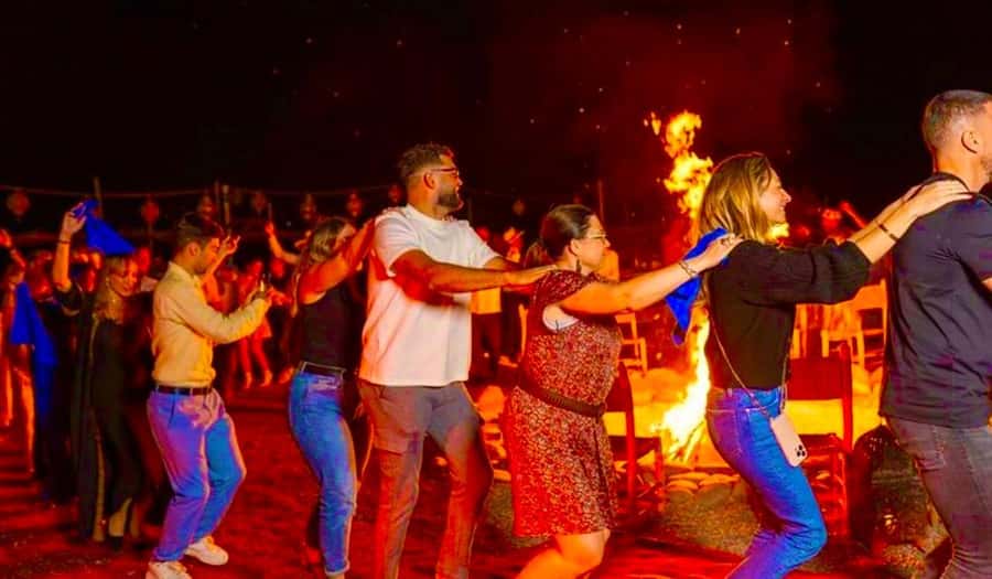 Marrakech: Quad Bike and Camel, Dinner Show in Agafay Desert - What the $20 price really covers