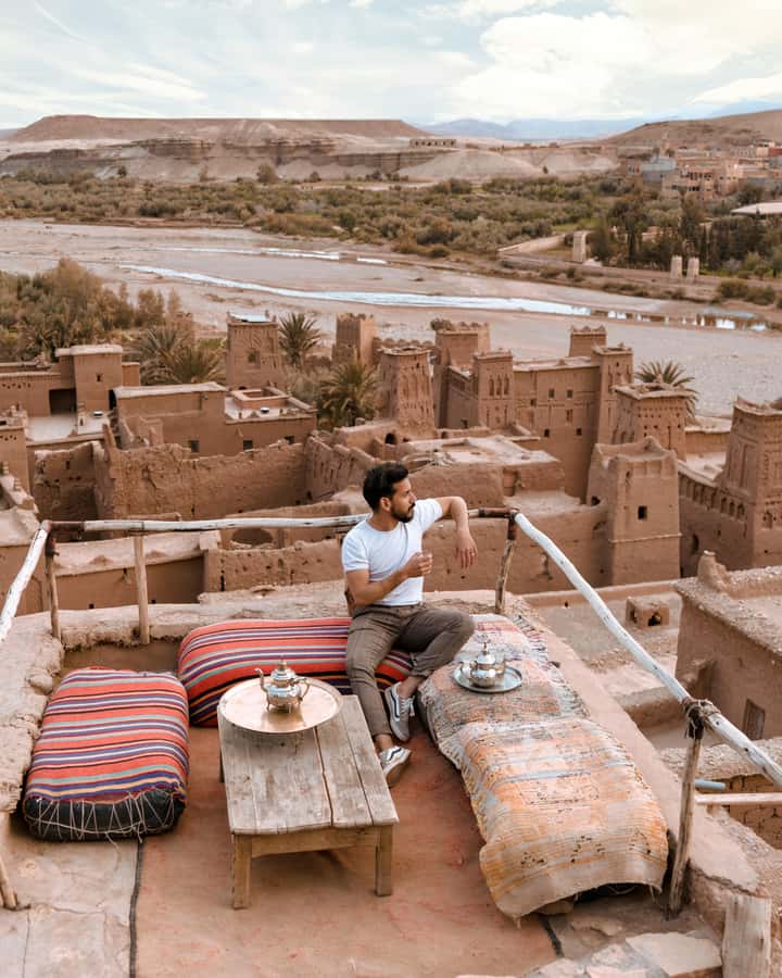 Marrakech to Fes: Quad, Dinner, Camel, 3-Day Desert Tour - Standard camp or luxury camp?
