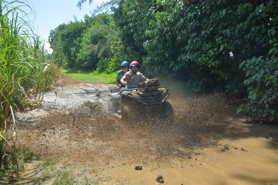 Mauritius: Full-Day Quad Bike Tour with Lunch - Riding the sugar-cane tracks and southern back roads
