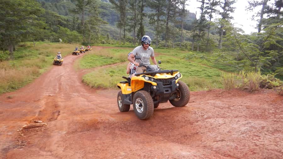 Mo'orea: Guided ATV Nature Tour - Returning along Opunohu Bay