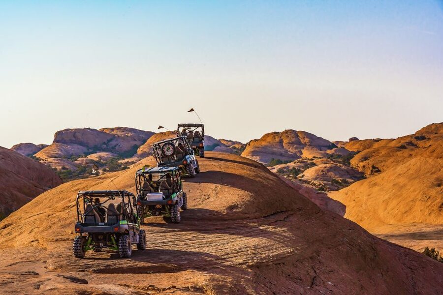 Moab: Hell's Revenge UTV 4x4 Guided Adventure - What to wear and what to leave behind