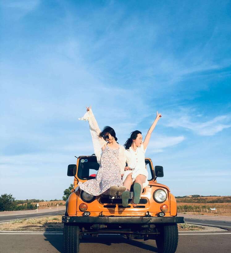 Mui Ne: Sunrise or Sunset Jeep Tour & Quad Bike With Driver - Walking Fairy Stream Through the Sand