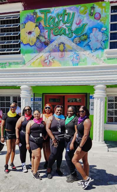 Nassau: ATV Tour with Bahamian Lunch - The route: forts, government buildings, and Nassau streets