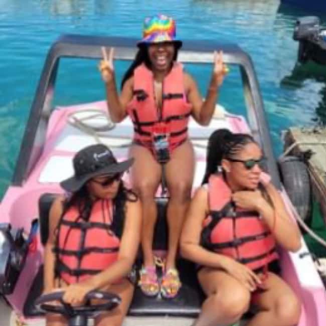 Nassau: Self Drive Speed Boat & Guided ATV Tour + Free Lunch - Who will enjoy this outing most