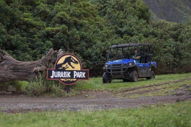 Oahu: Kualoa Ranch UTV Raptor Tour - Following the saddle trail into Ka’a’awa Valley