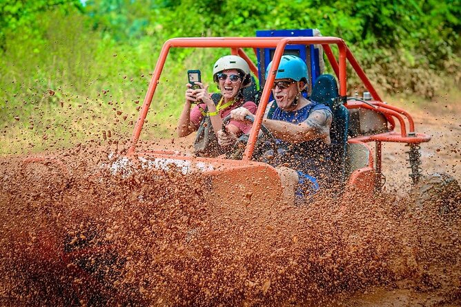 Off Road Buggy Adventure - Starting at the ranch: safety briefing and buggy basics