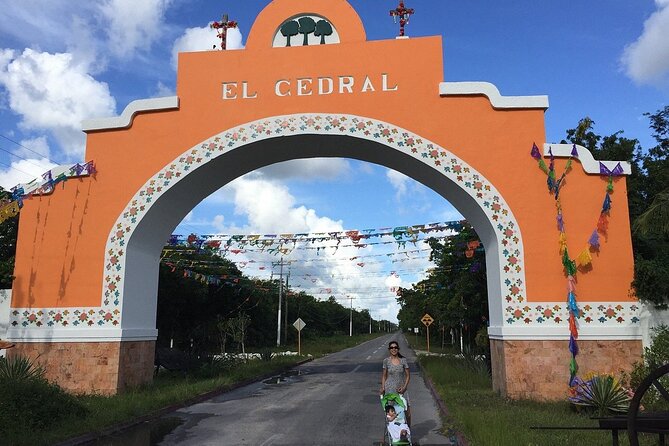 Off Road Ride to El Cedral town and Cenote Jade on ATVs - The guides can make a big difference