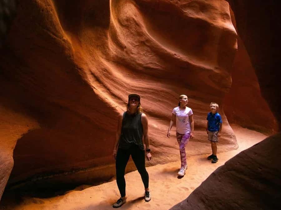 Orderville: East Zion Slot Canyons Award-Winning UTV Tour - Timing, clothing, and small practical details
